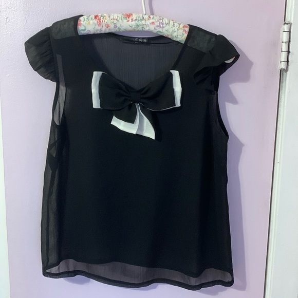 3/25$ Sheer blouse with bow - Picture 1 of 6